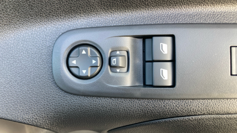 Vauxhall Combo Cargo Combo Xl Diesel 1.5 Turbo D 100ps Prime H1 Crew Van